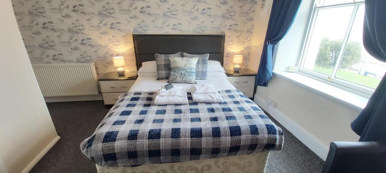 Hen Dy Bed & Breakfast ลันดิดโน ภายนอก รูปภาพ