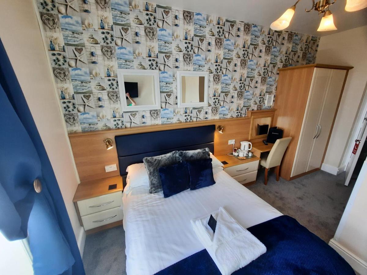Hen Dy Bed & Breakfast ลันดิดโน ภายนอก รูปภาพ