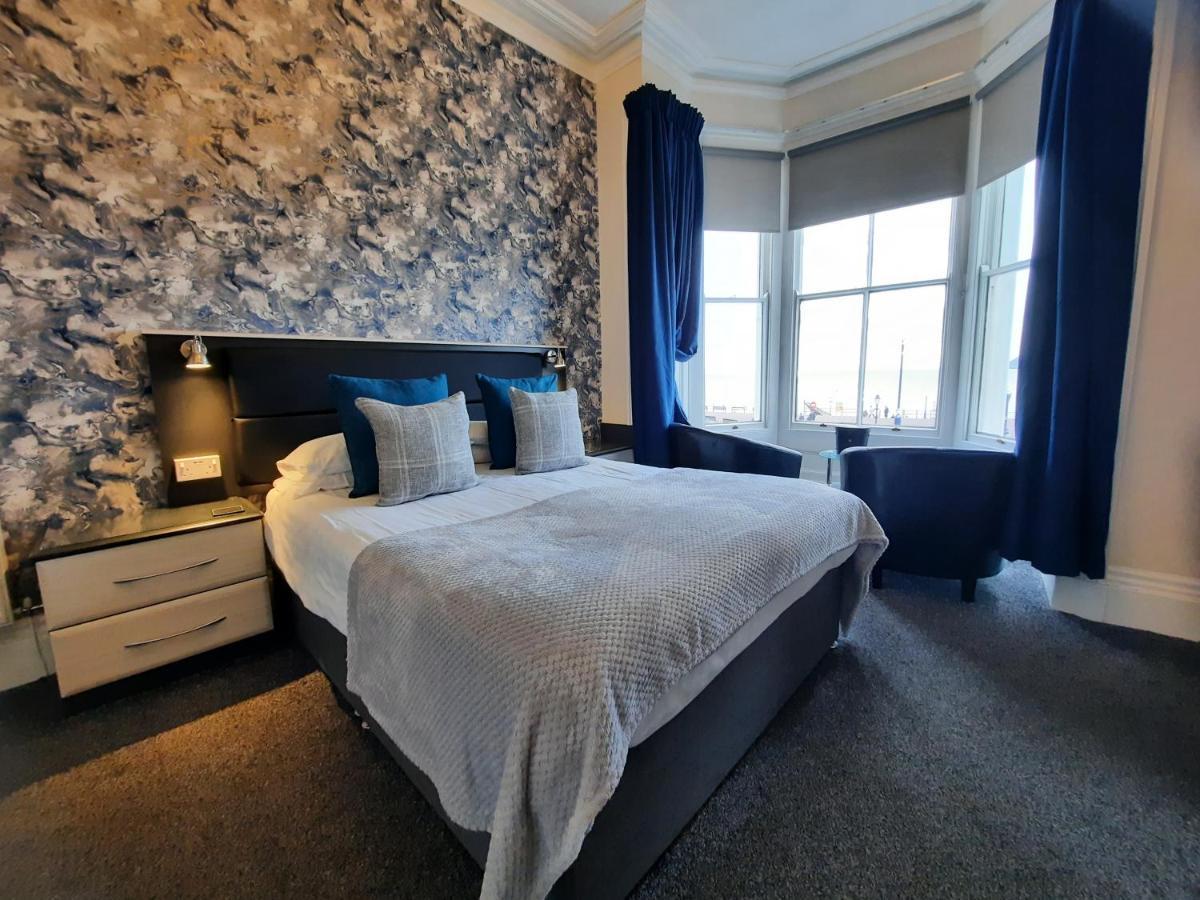 Hen Dy Bed & Breakfast ลันดิดโน ภายนอก รูปภาพ