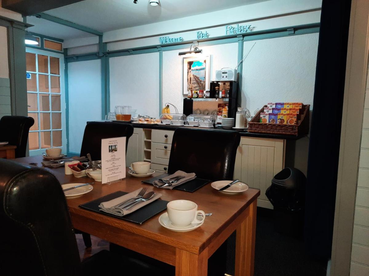 Hen Dy Bed & Breakfast ลันดิดโน ภายนอก รูปภาพ